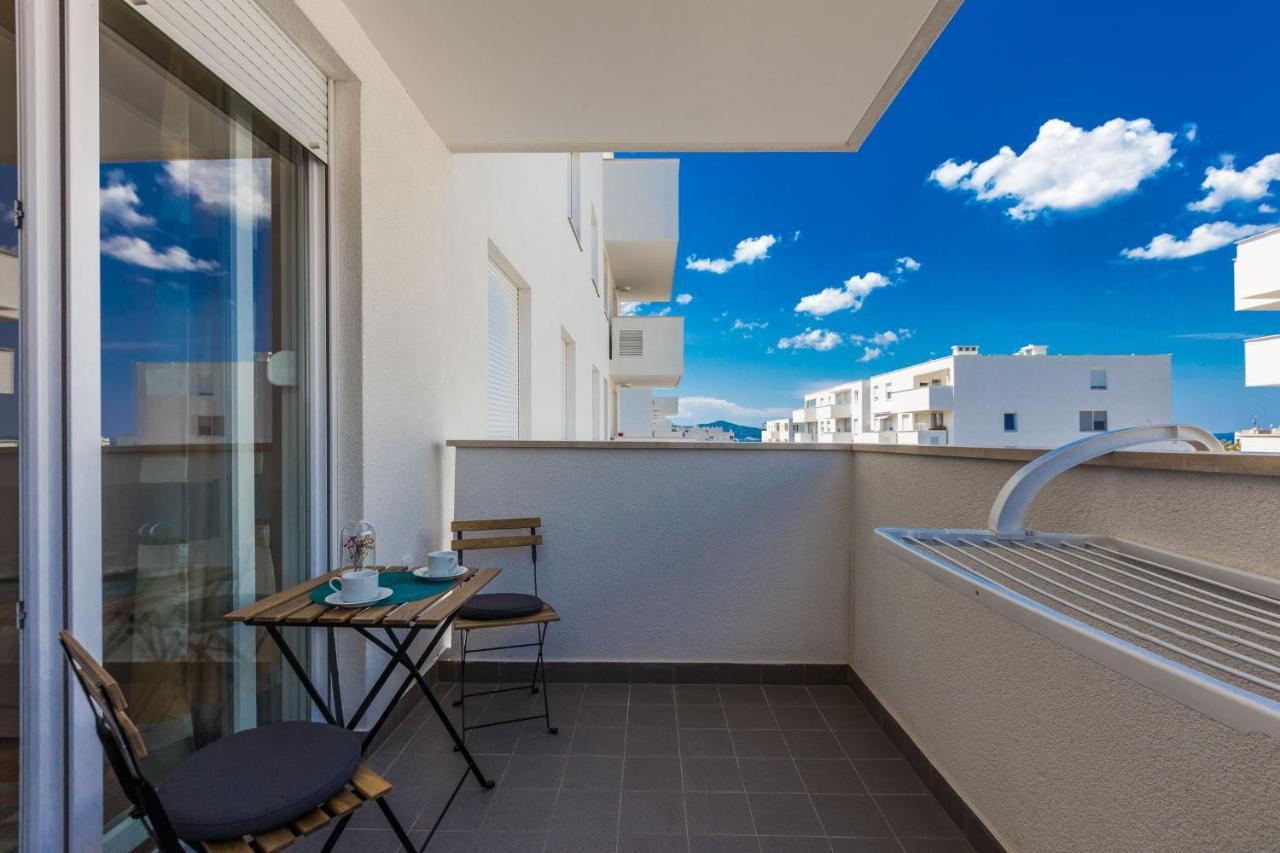 Tanja Modern Apartment With Balcony And Parking Garage Задар Экстерьер фото